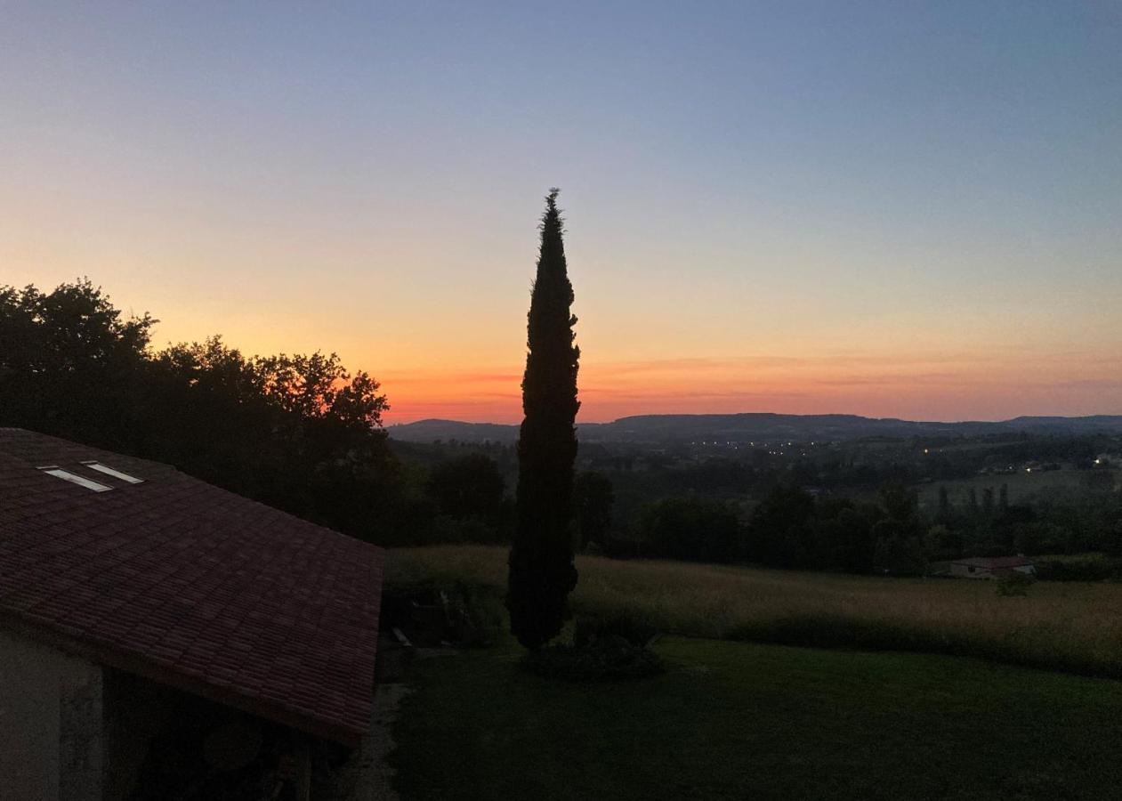 La Bastide Portoly B&B "Pruneaux" Penne-dʼAgenais Exterior foto