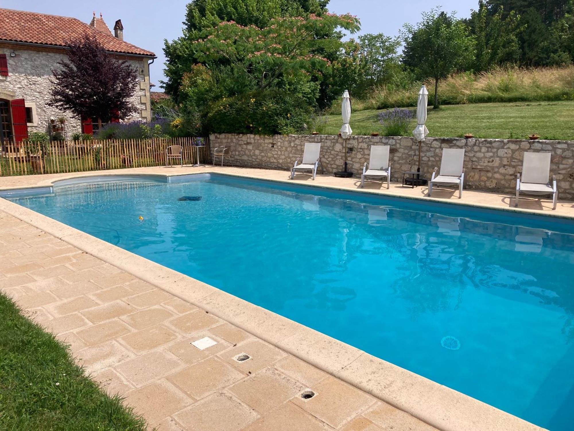 La Bastide Portoly B&B "Pruneaux" Penne-dʼAgenais Exterior foto